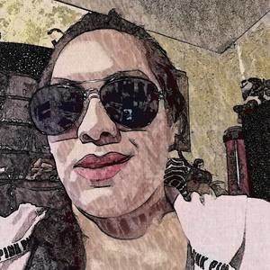 Meet your Posher, Mayra